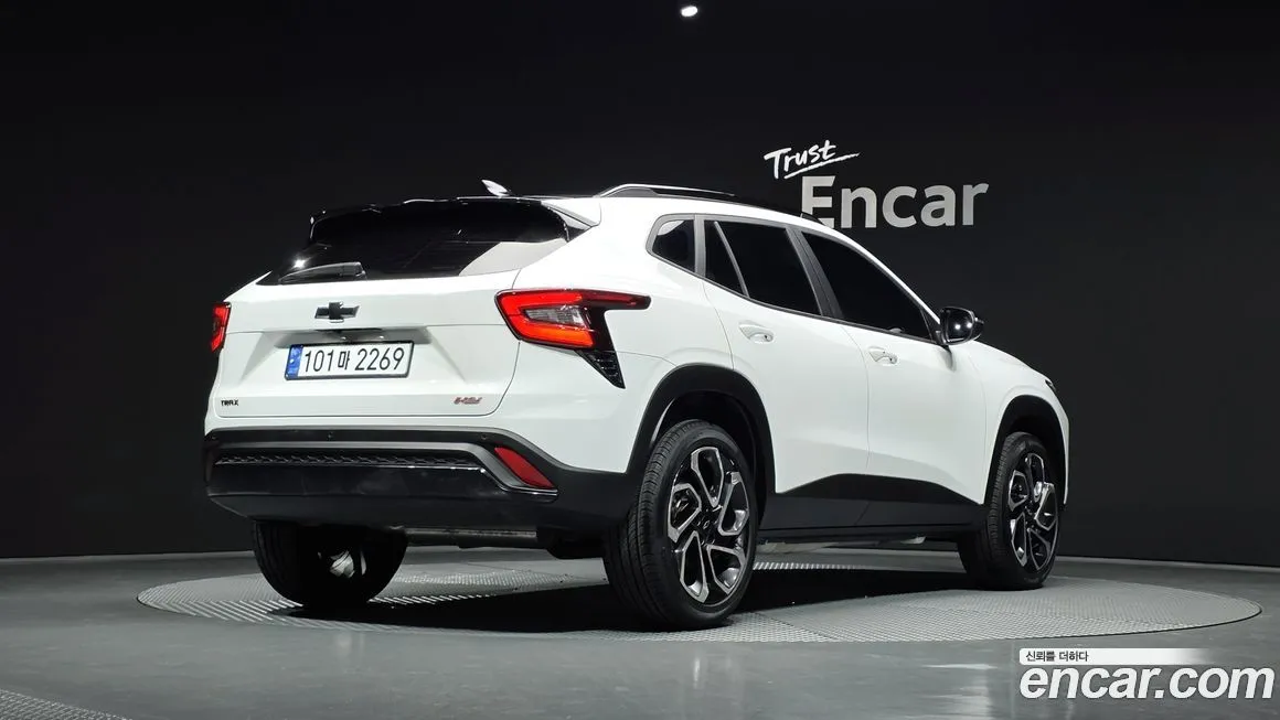 [object Object] Trax 2024 из KR, фото 2