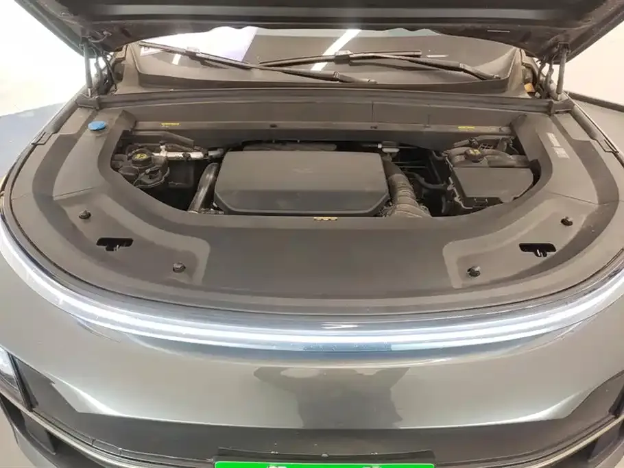 Li Auto L8 2023 из CN, фото 3