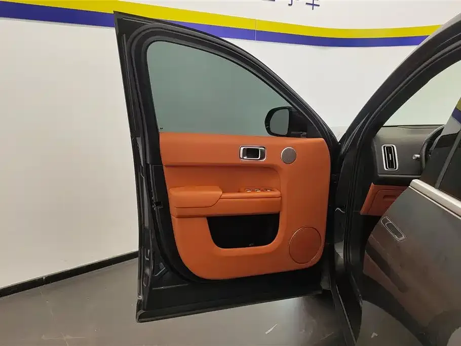 Li Auto L8 2023 из CN, фото 6