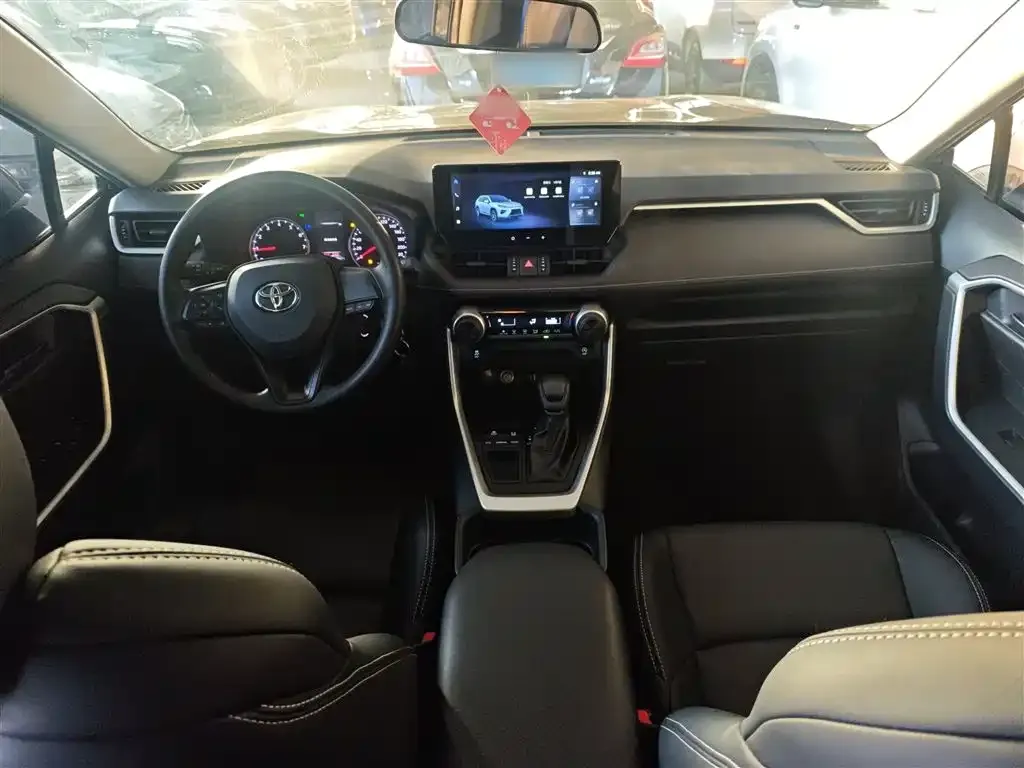 Toyota Wildlander 2024 из CN, фото 8