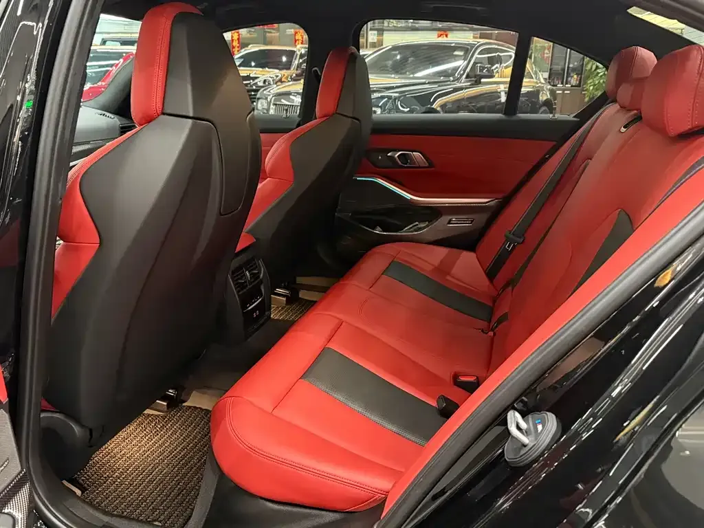 BMW M3 2024 из CN, фото 6