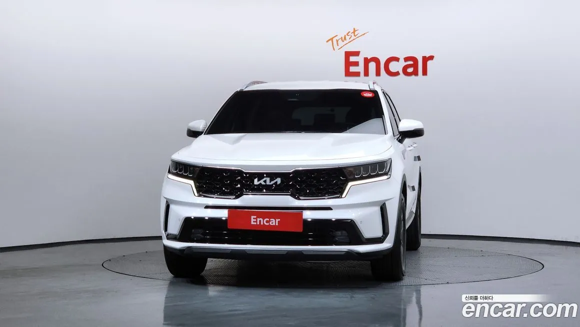 Kia Sorento — фото 6