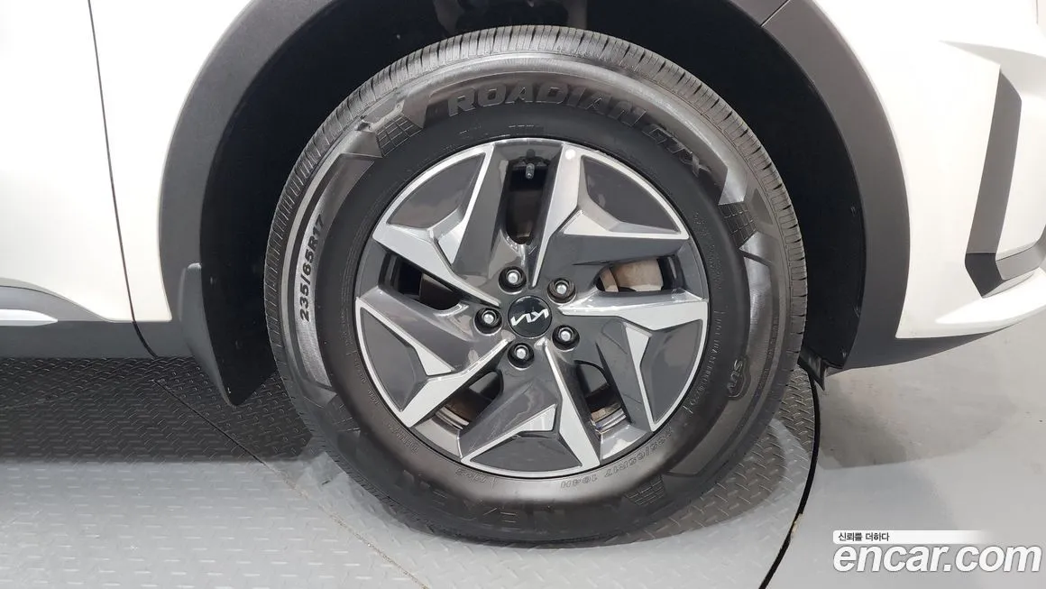 Kia Sorento — фото 10
