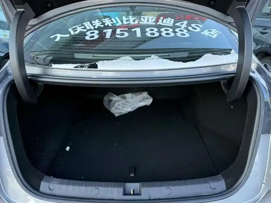 BYD Qin L — фото 4