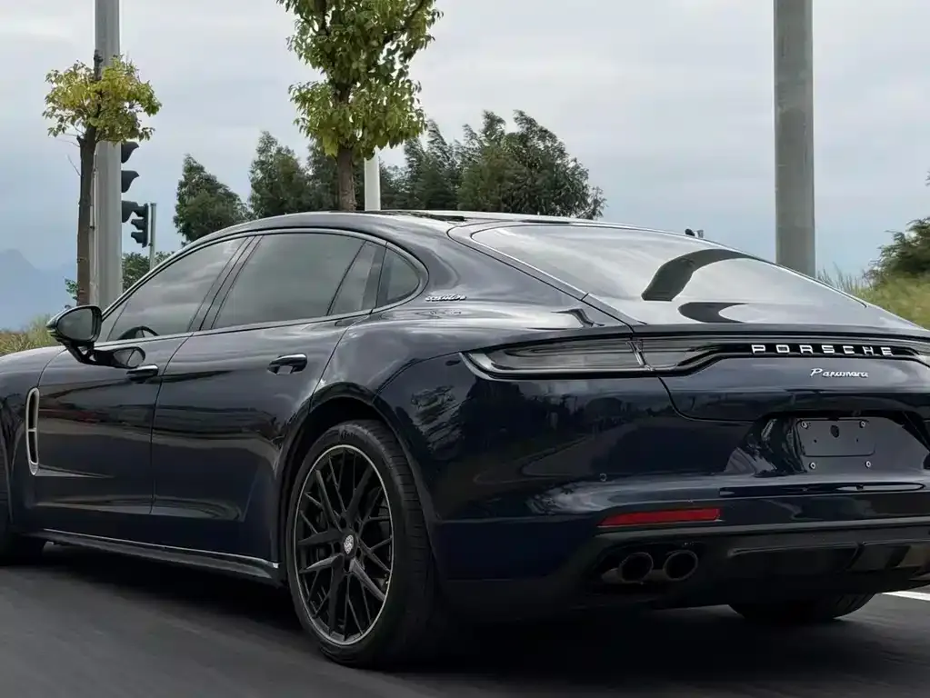 Porsche Panamera 2023 из CN, фото 3