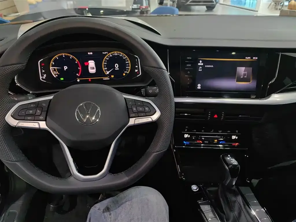 Volkswagen Passat — фото 3
