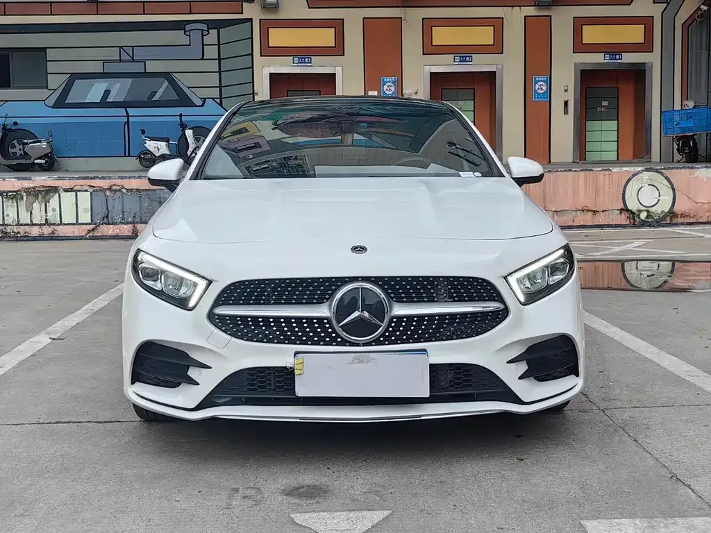 Mercedes-Benz A-Class — фото 8