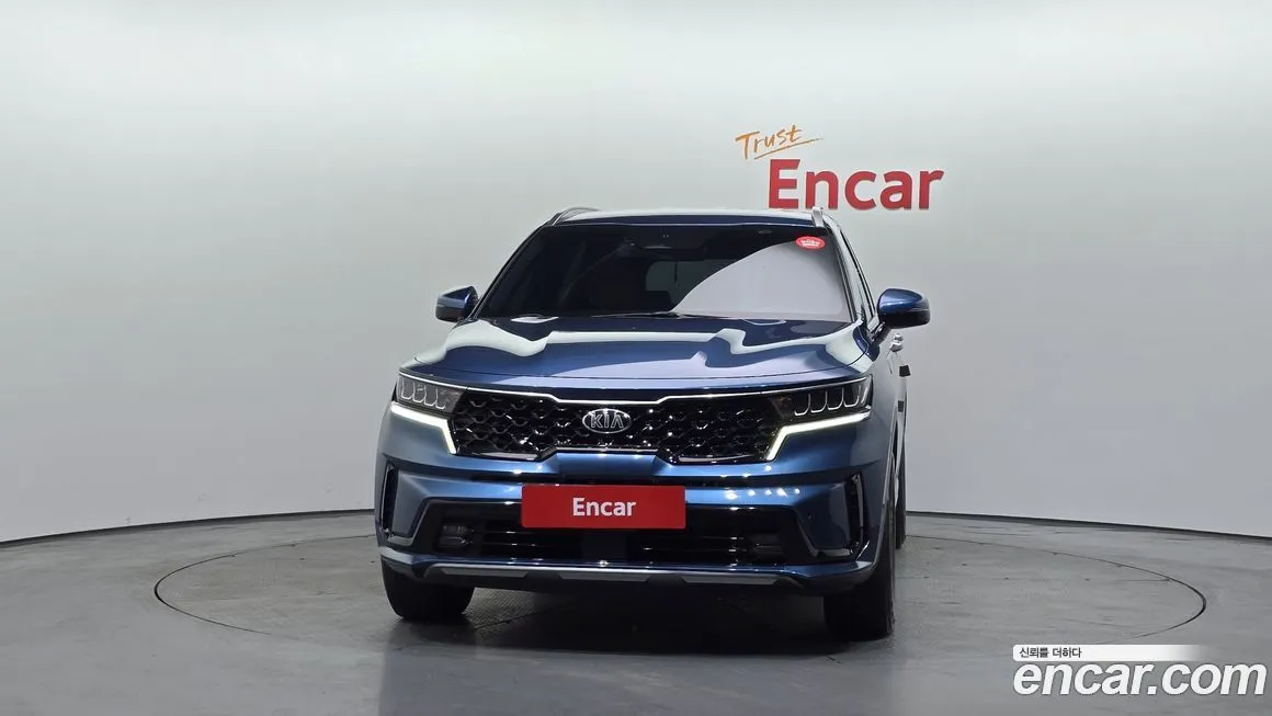 Kia Sorento — фото 5