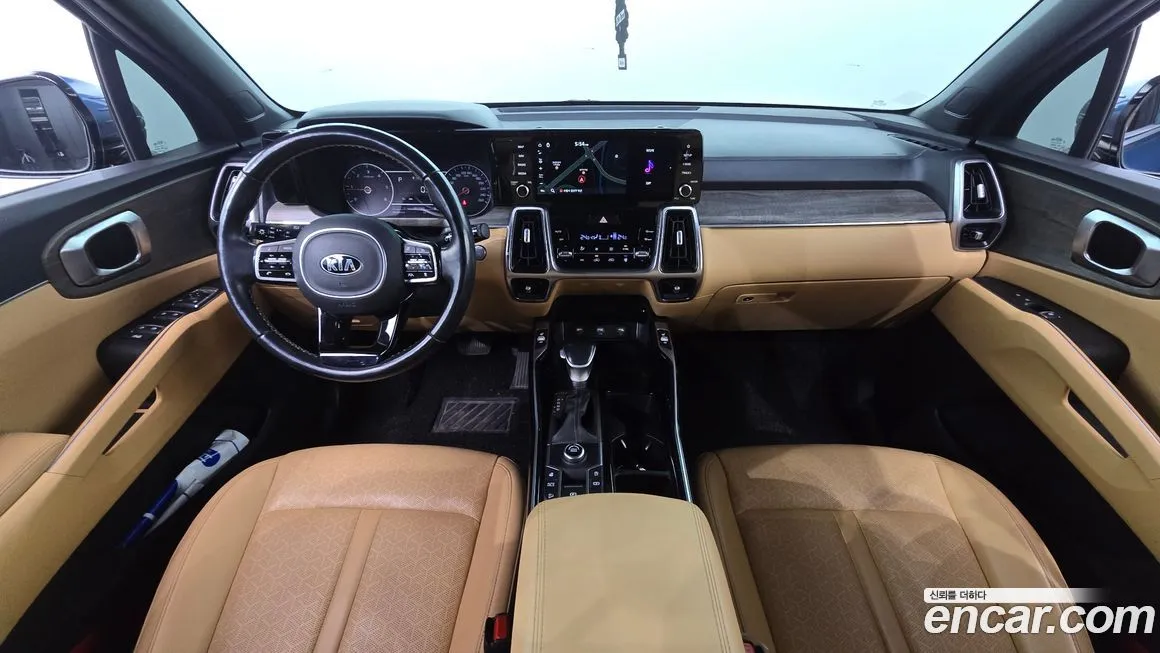 Kia Sorento — фото 10