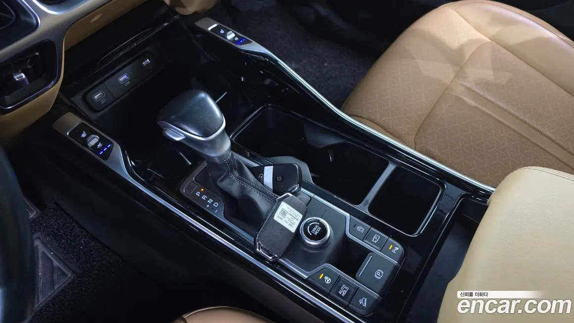 Kia Sorento — фото 7