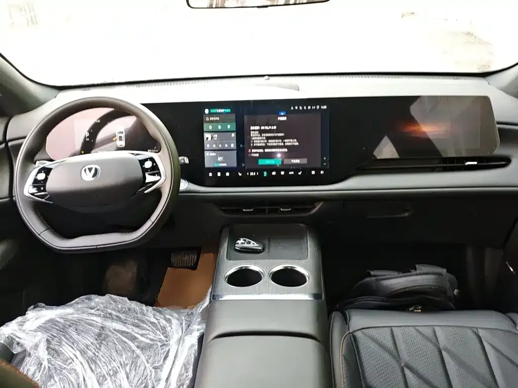Changan CS75PLUS 2026 из CN, фото 2