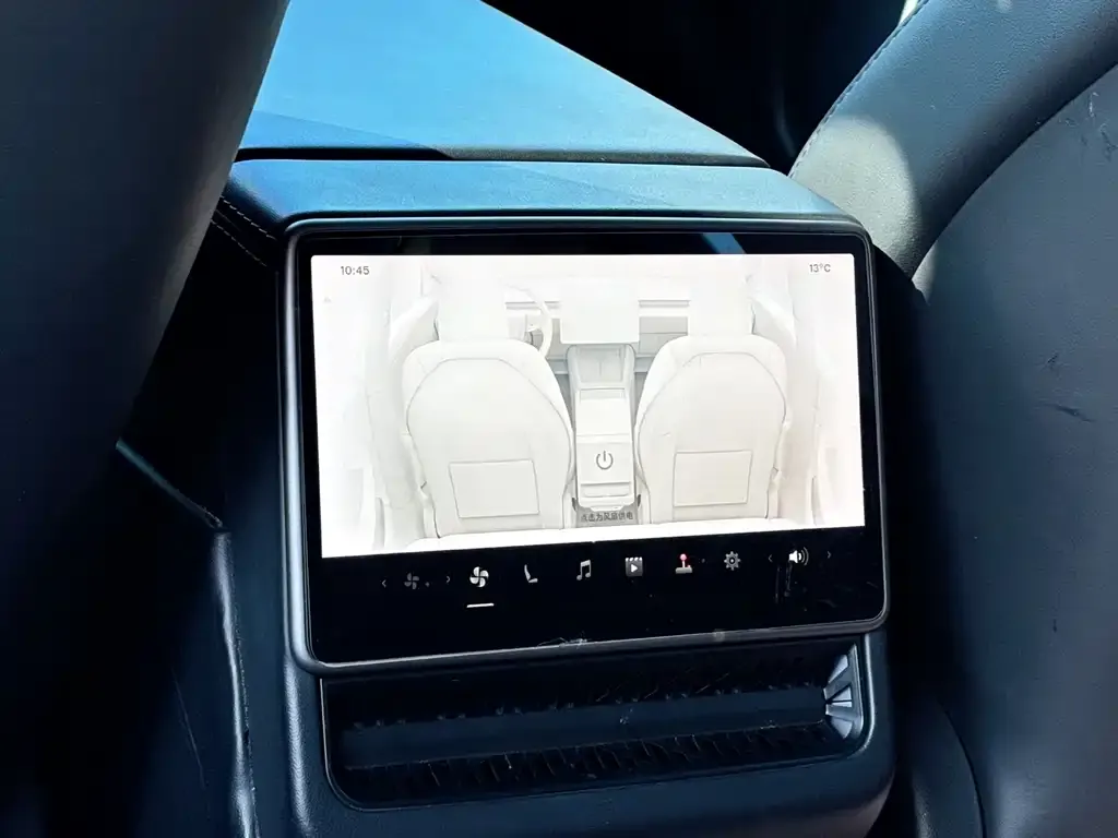 Tesla Model 3 2024 из CN, фото 2