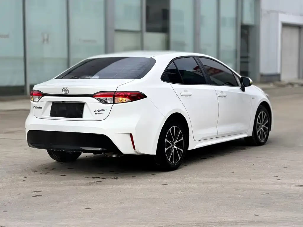 Toyota Levin — фото 6