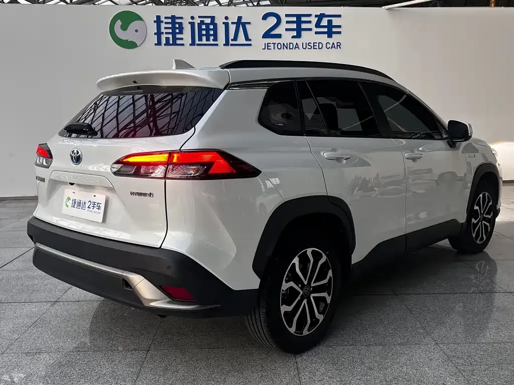 Toyota Frontlander 2023 из CN, фото 4