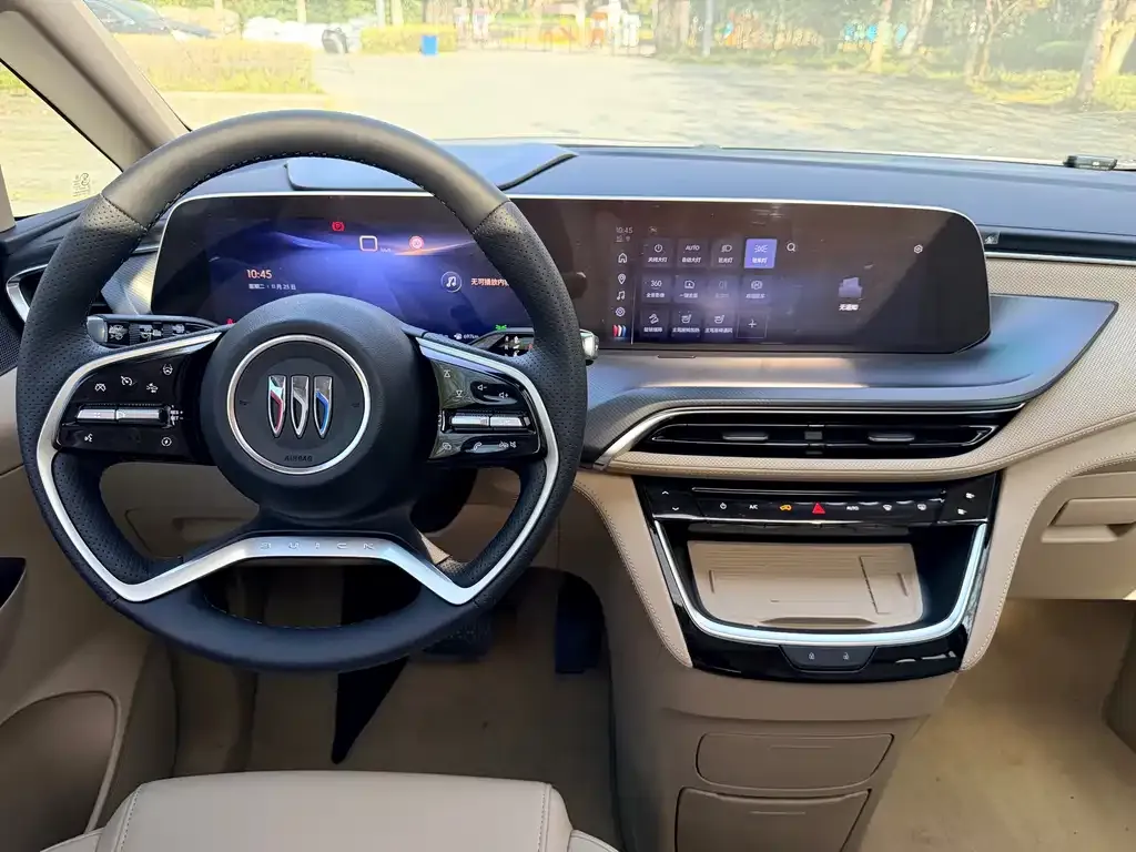 Buick GL8 Hybrid — фото 6