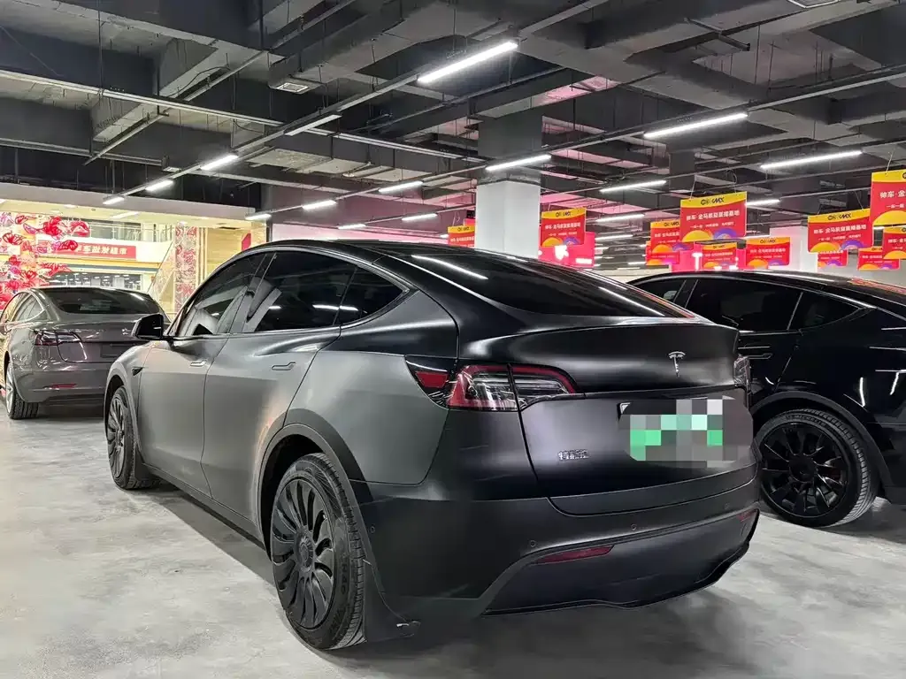 Tesla Model Y — фото 4