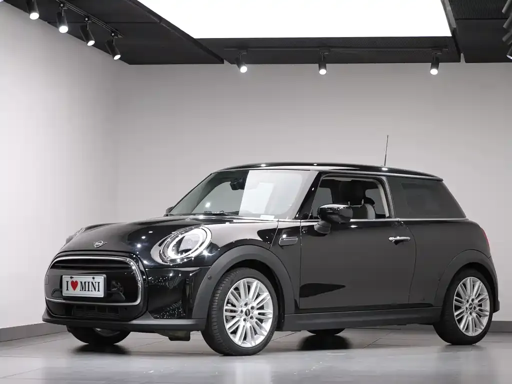 MINI Cooper (3-door) 2021 из CN, фото 1