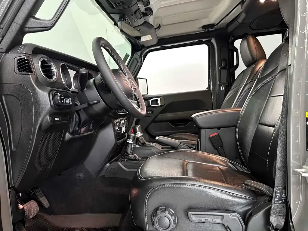 Jeep Gladiator 2024 из CN, фото 9