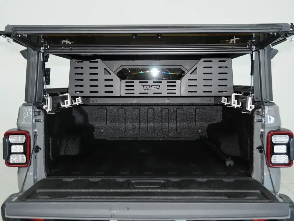 Jeep Gladiator 2024 из CN, фото 6