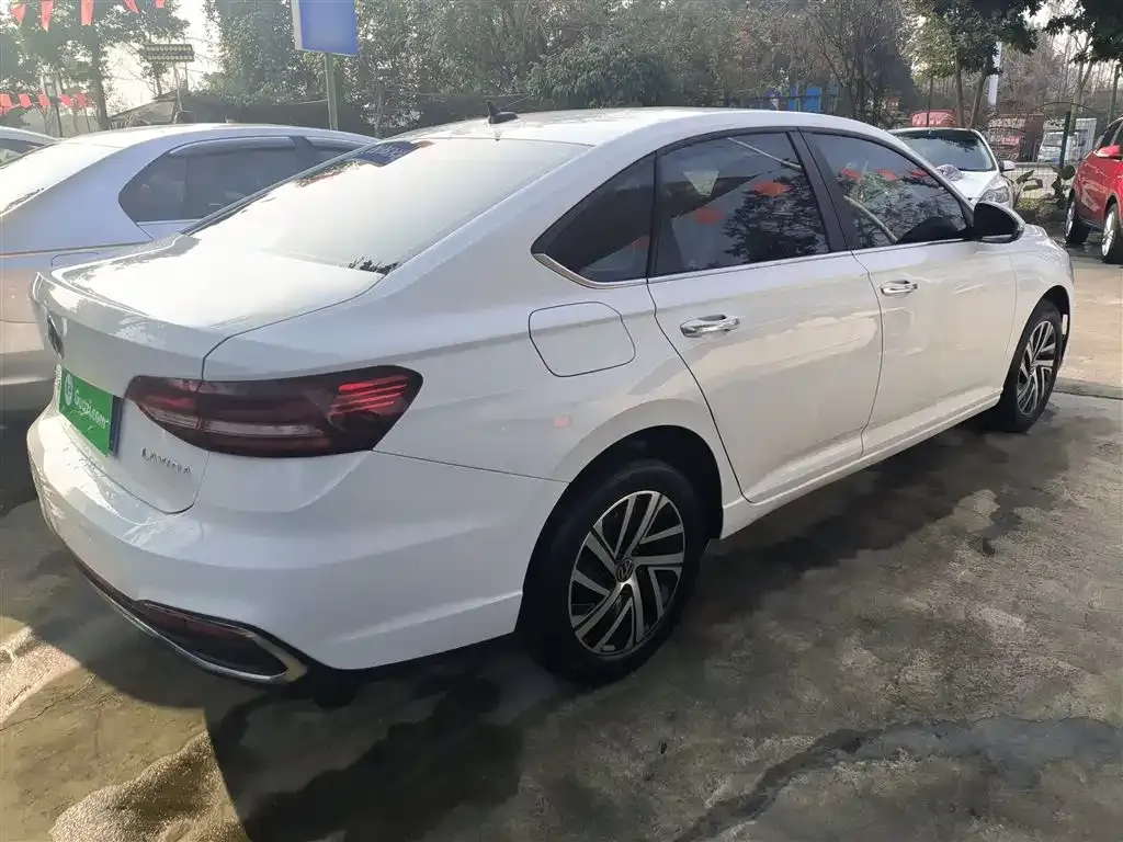 Volkswagen Lavida 2023 из CN, фото 7