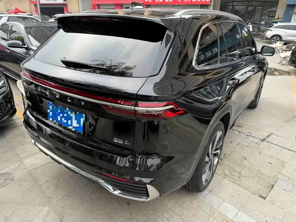 Geely Xingyue L — фото 7
