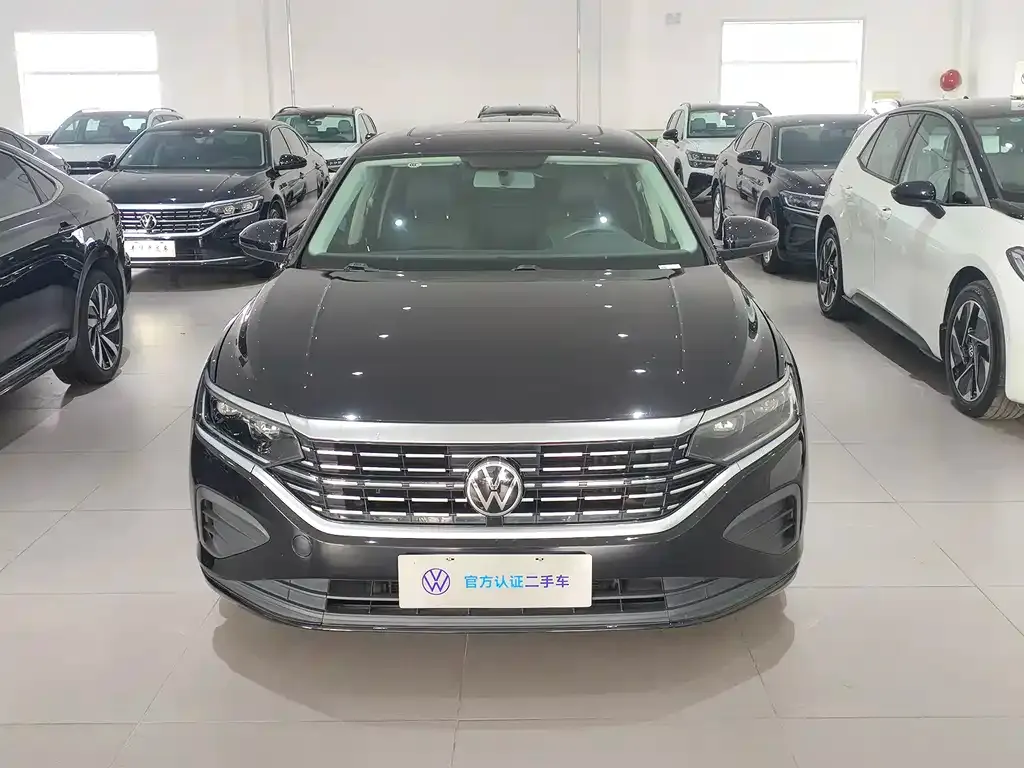 Volkswagen Passat 2022 из CN, фото 2