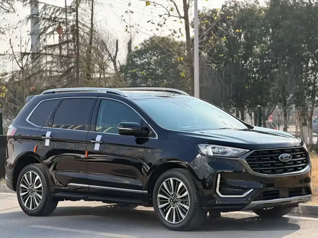 Ford Edge 2022 из CN, фото 2
