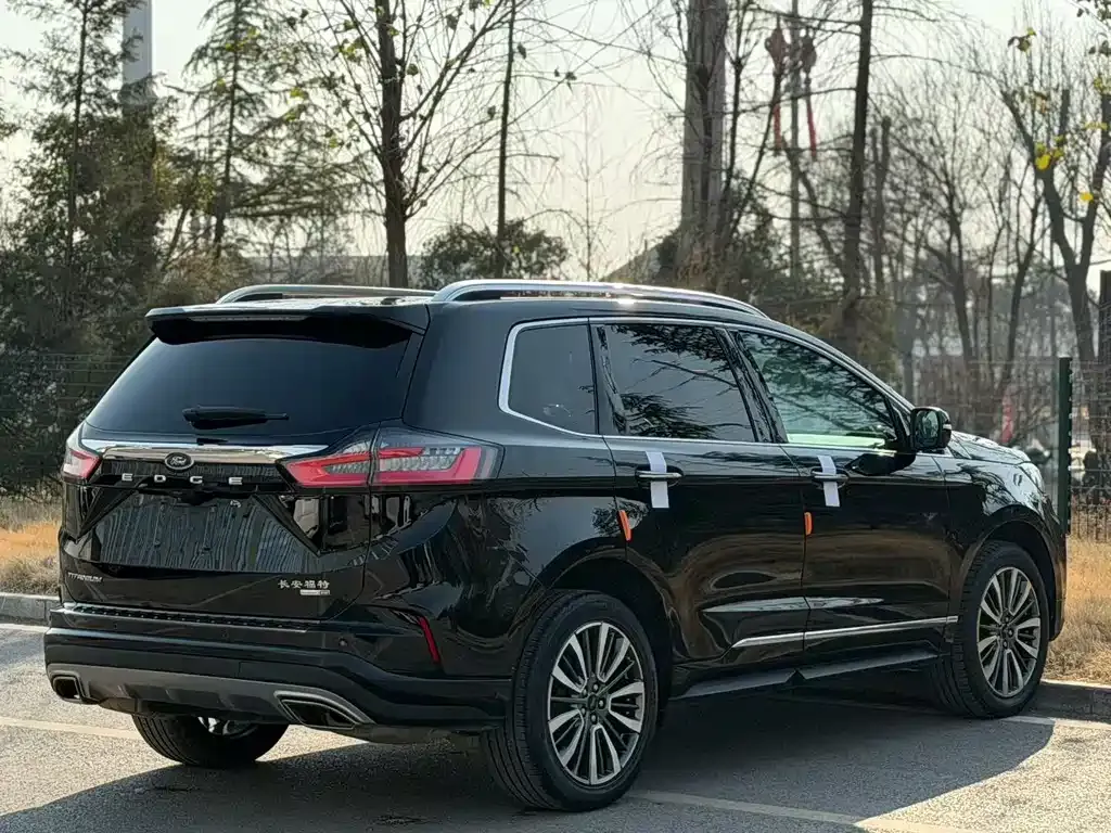 Ford Edge 2022 из CN, фото 9