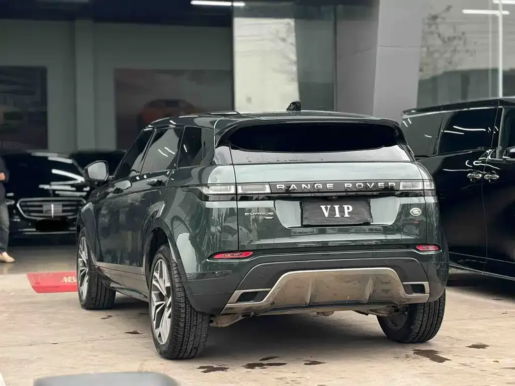Land Rover Evoque — фото 9