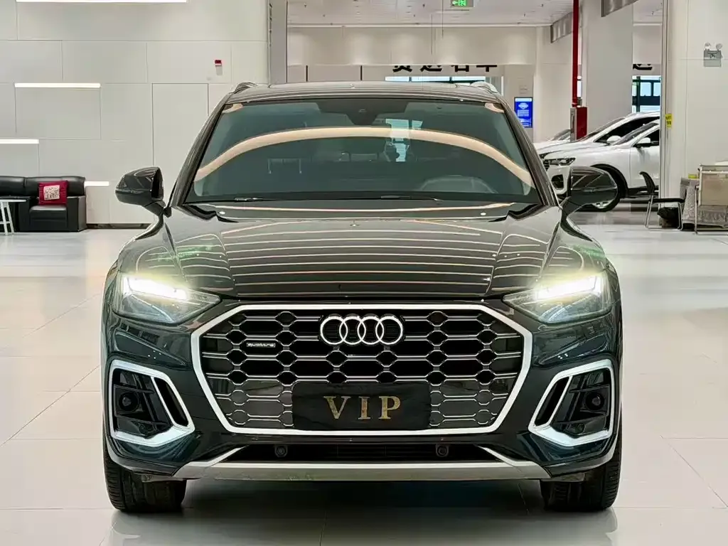 Audi Q5L 2022 из CN, фото 7