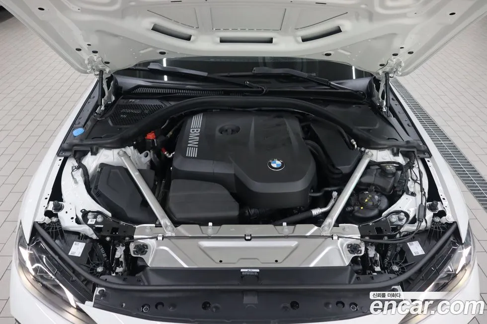 BMW 4-Series 2025 из KR, фото 7