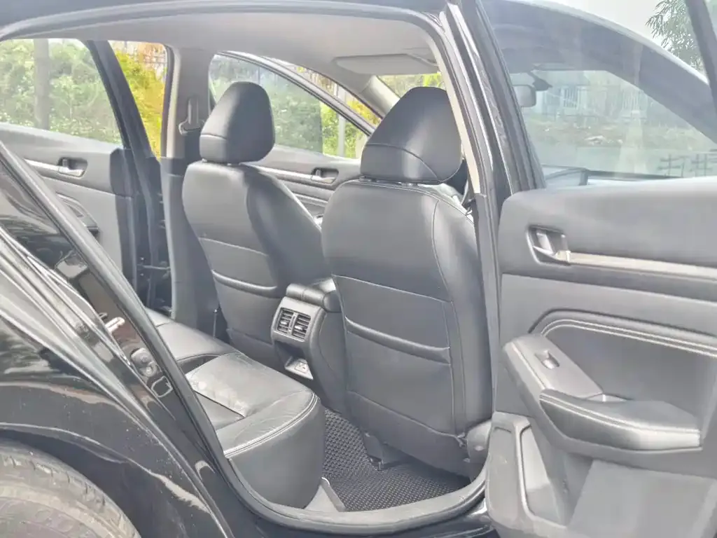 Nissan Teana 2022 из CN, фото 3