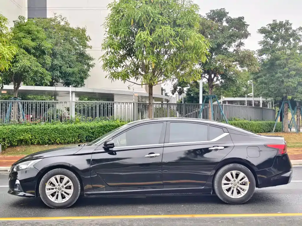 Nissan Teana 2022 из CN, фото 5