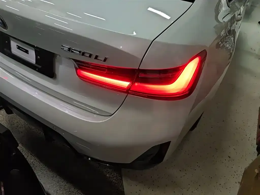 BMW 3 Series 2024 из CN, фото 4