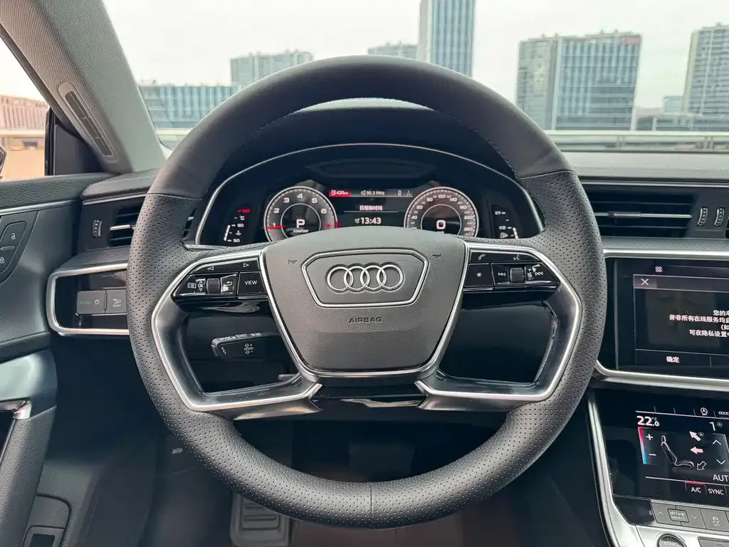 Audi A7L 2024 из CN, фото 10