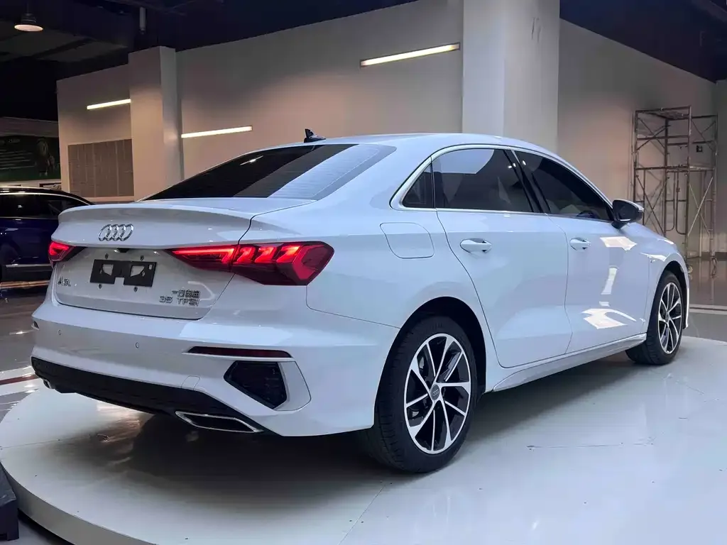 Audi A3 2022 из CN, фото 8