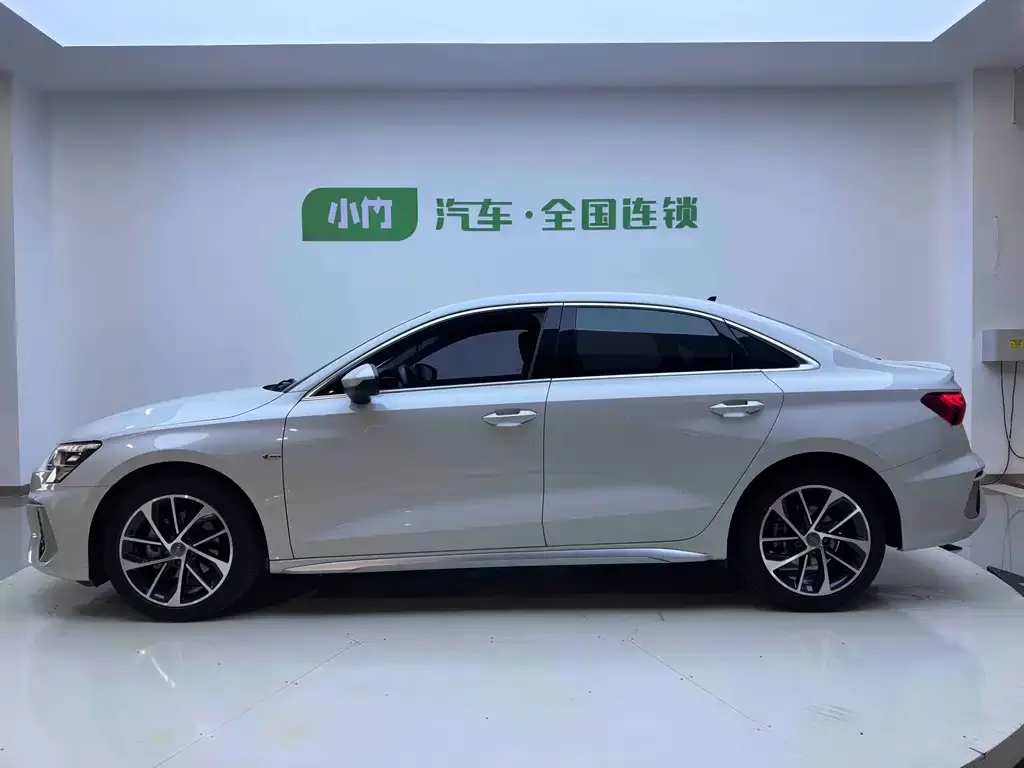 Audi A3 2022 из CN, фото 2