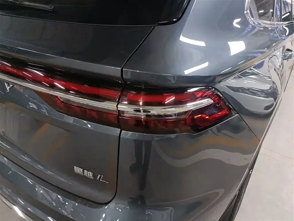 Geely Xingyue L — фото 8