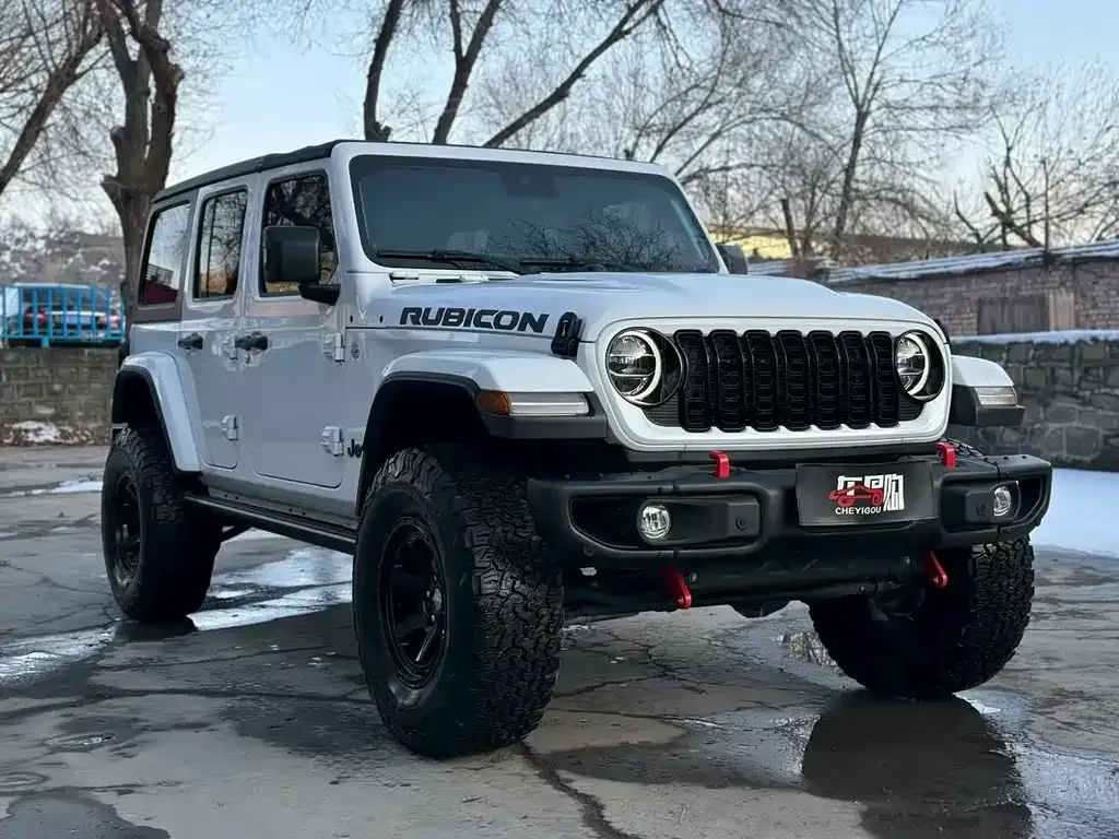 Jeep Wrangler 2024 из CN, фото 2