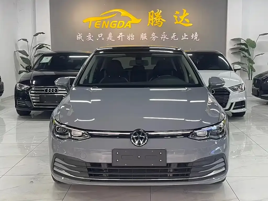 Volkswagen Golf 2021 из CN, фото 2