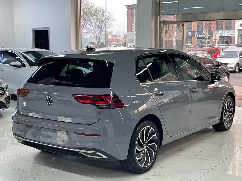 Volkswagen Golf 2021 из CN, фото 7