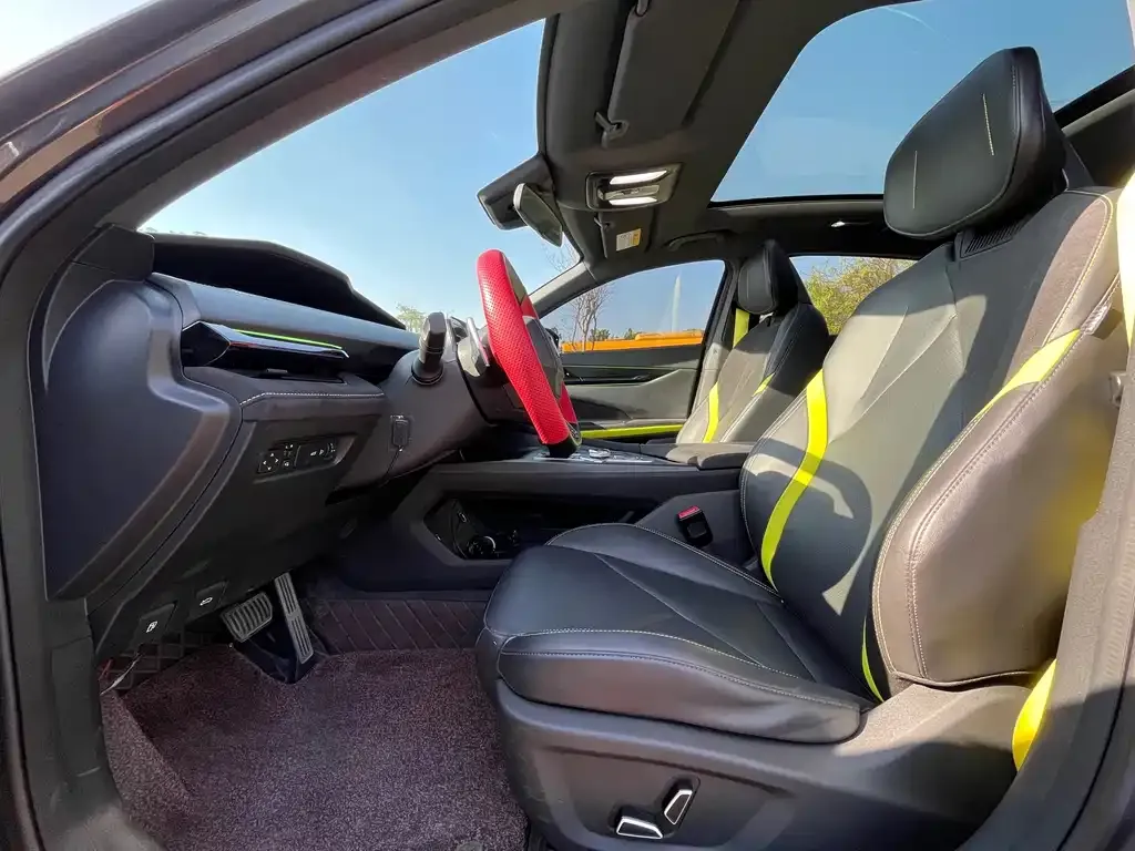 Changan UNI-V 2022 из CN, фото 4