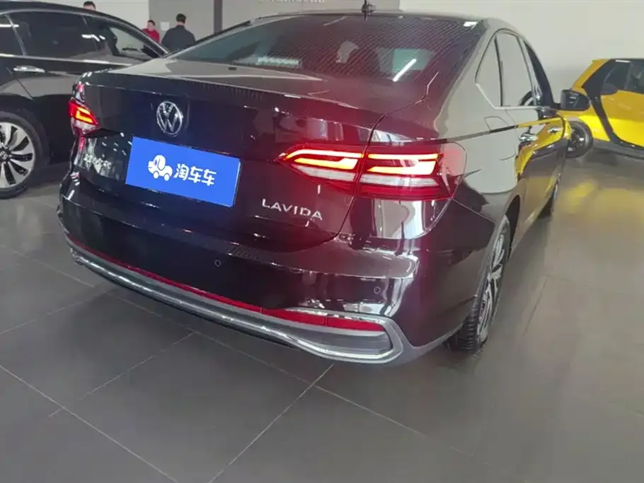 Volkswagen Lavida 2023 из CN, фото 3