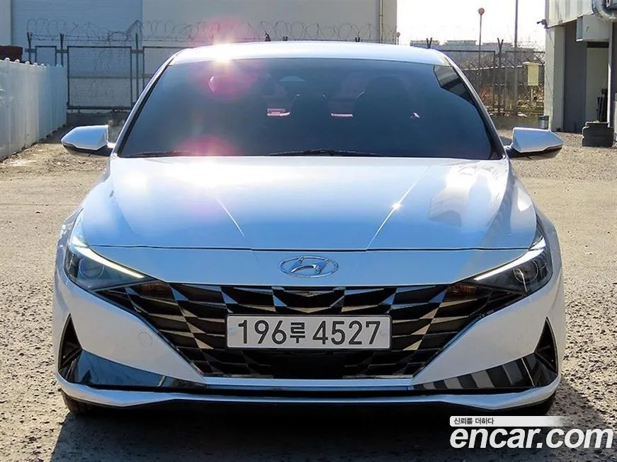 Hyundai AVANTE — фото 4