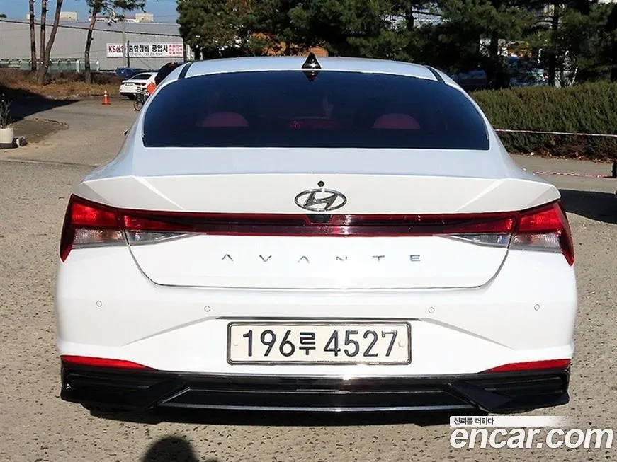 Hyundai AVANTE — фото 10