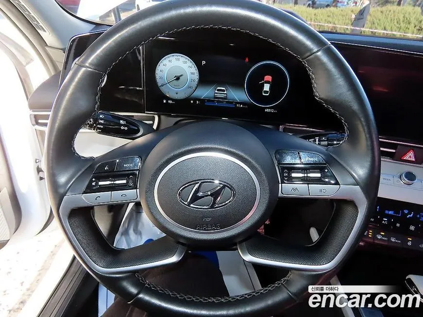 Hyundai AVANTE — фото 3