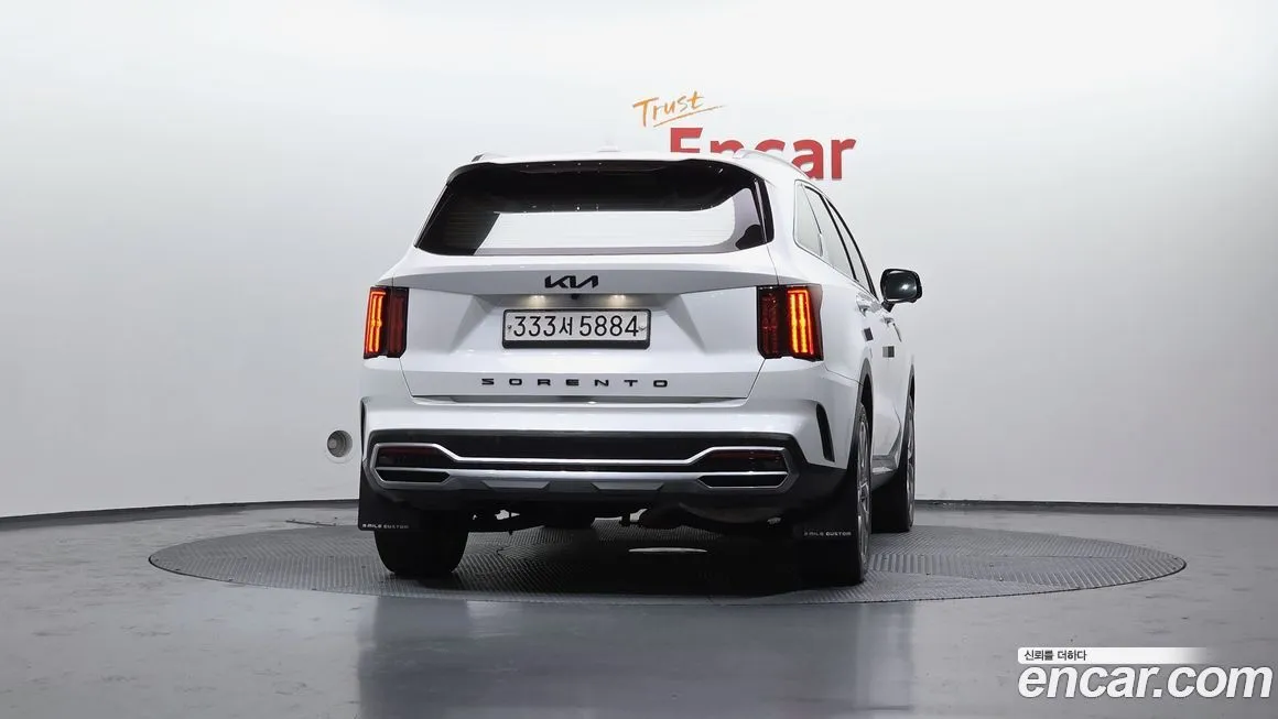 Kia Sorento — фото 4
