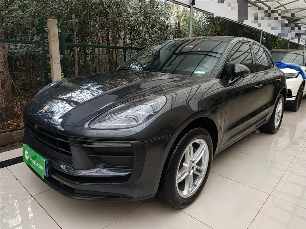 Porsche Macan — фото 1