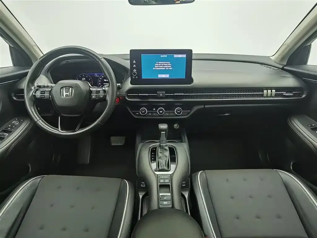 Honda ZR-V 2023 из CN, фото 4
