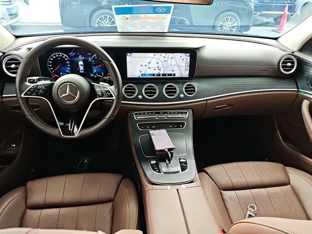 Mercedes-Benz E-Class 2023 из CN, фото 7
